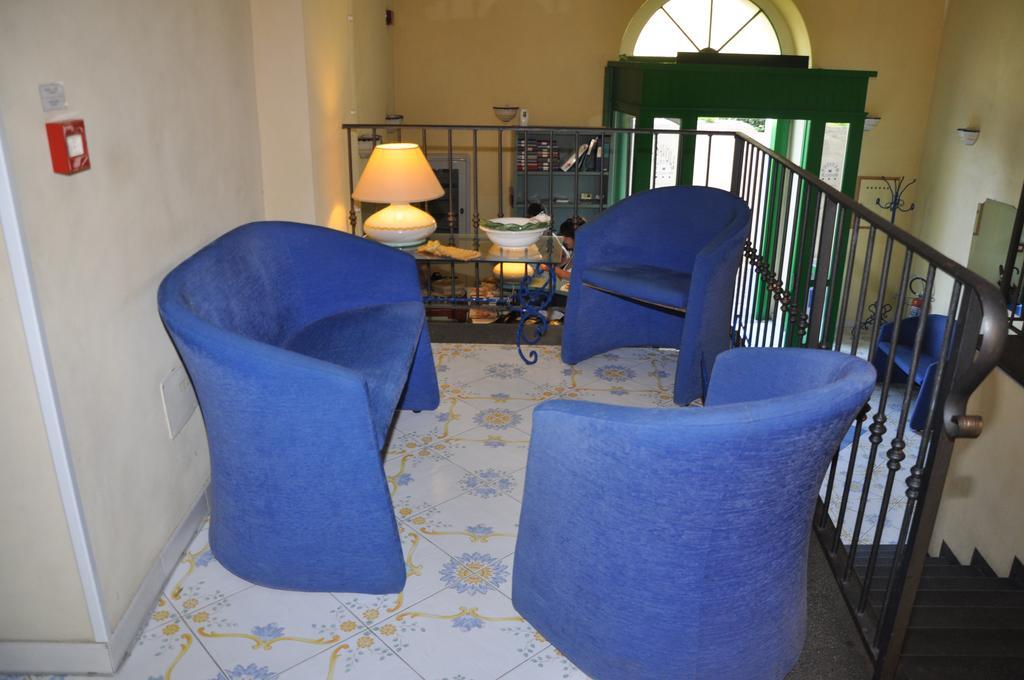 Hotel Savoia بروسيدا المظهر الخارجي الصورة